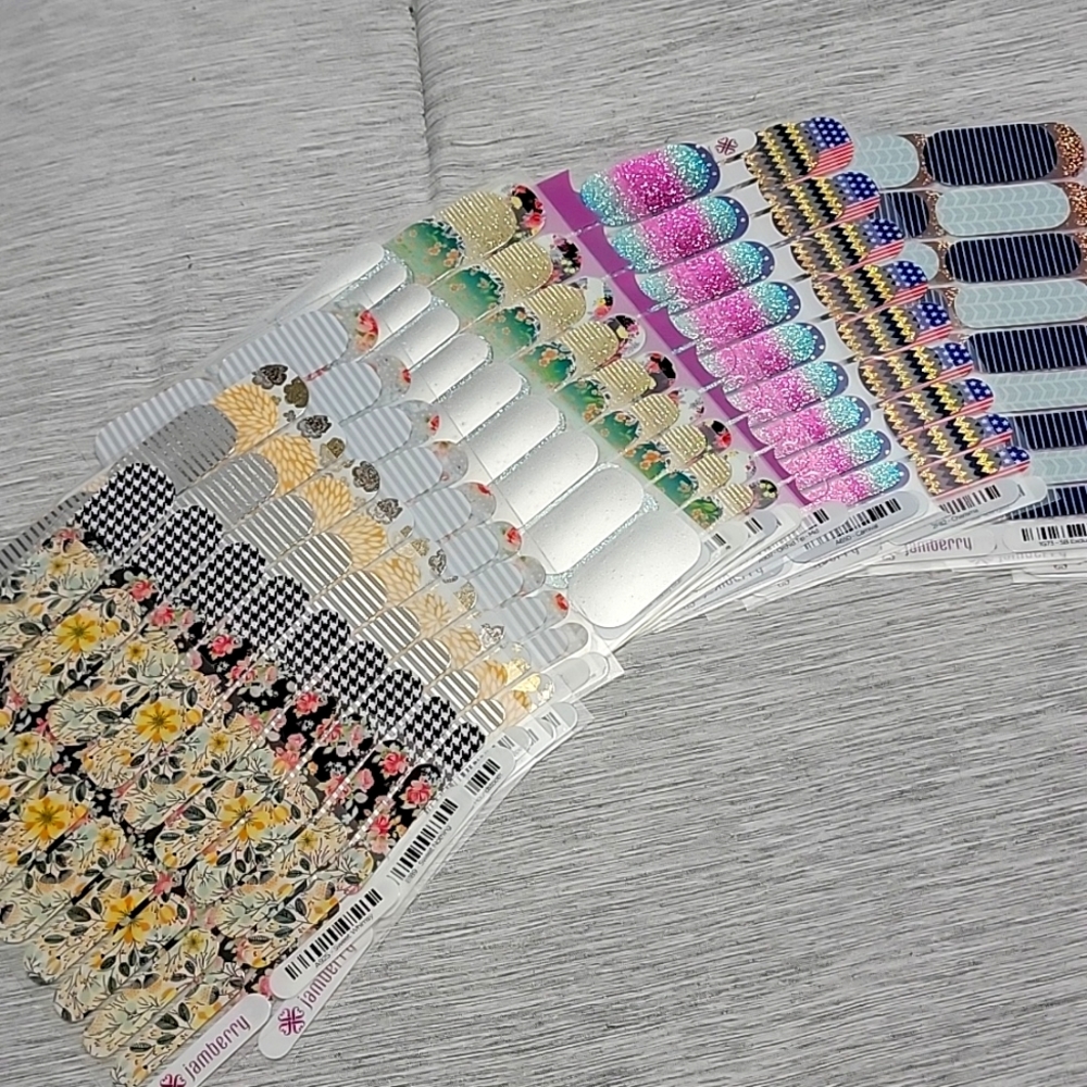 JAMBERRY NAIL 29 SHEET WRAPS and heat FAN included
